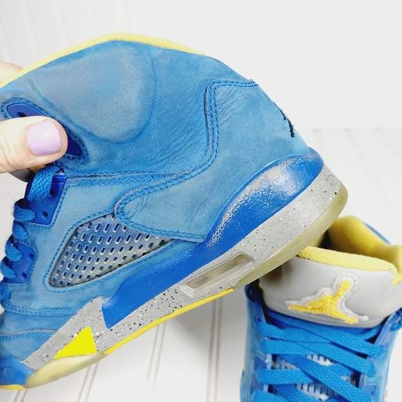 Nike Air Jordan 5 V Retro Laney 2013 White Blue Size 15  Air Jordan Delaney  Retro 5 V Laney Sneakers k665